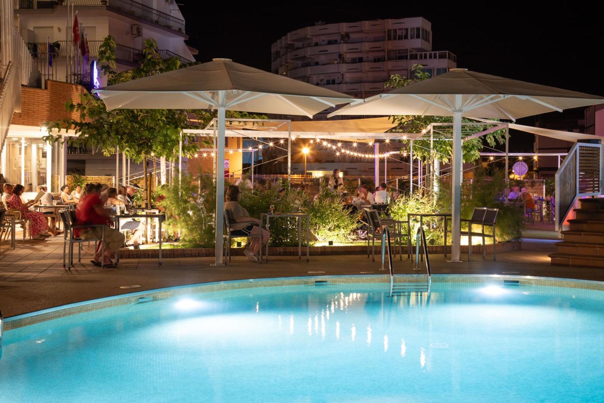 Prestige Sant Marc Otel Roses Dış mekan fotoğraf