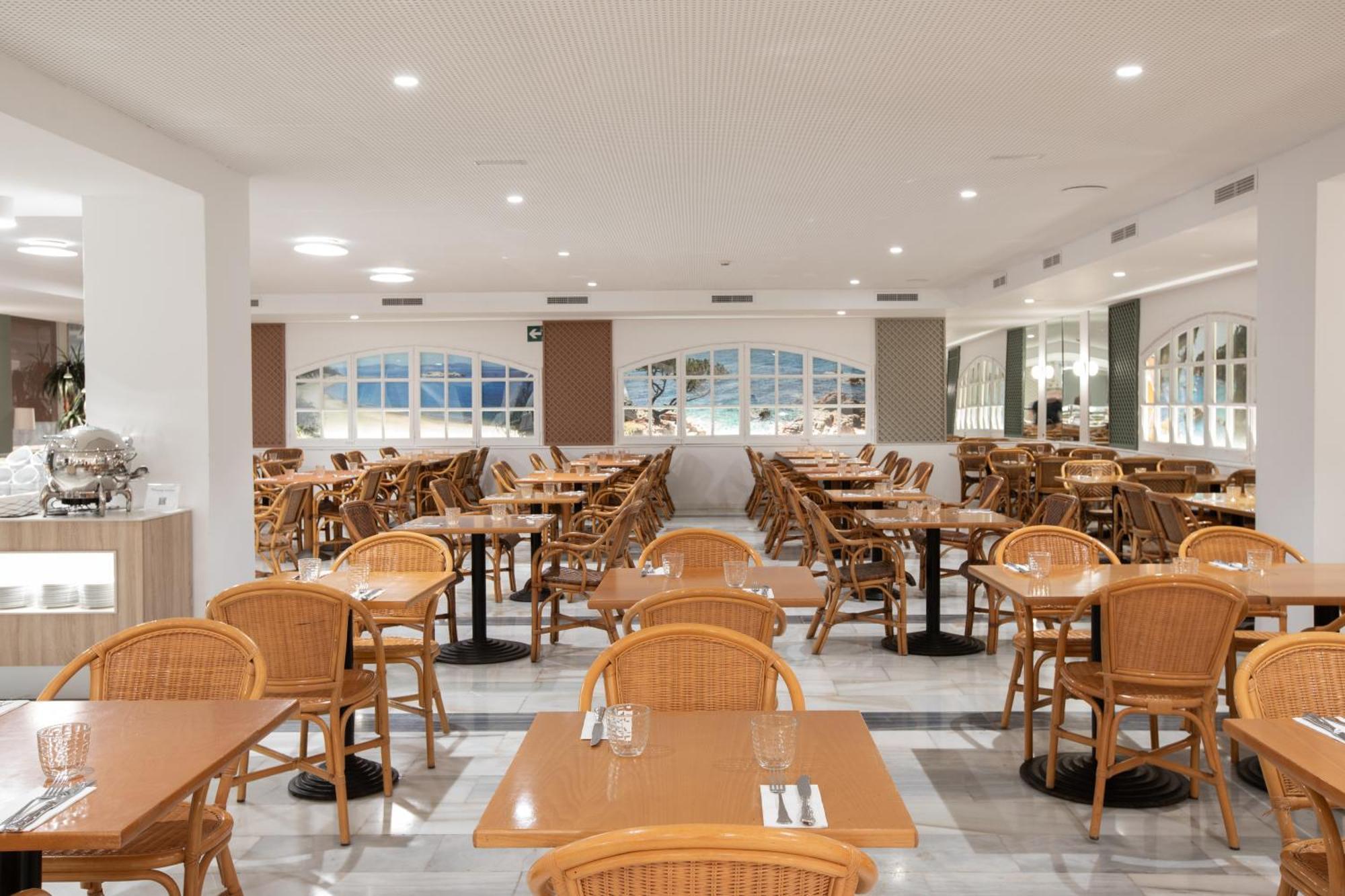 Prestige Sant Marc Otel Roses Dış mekan fotoğraf